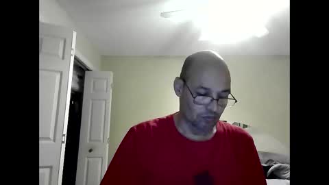 Snapshot of latinoinfla chatting on December 7, 10:23 pm latinoinfla online show from December 7, 10:23 pm