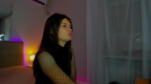 Laura online show from September 9, 5:29 am