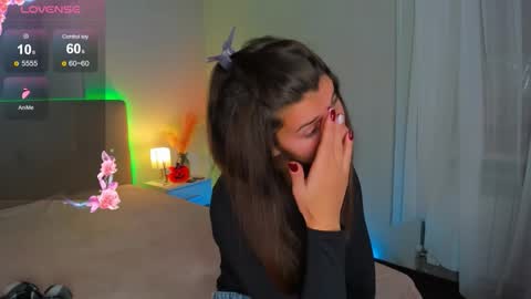 Laura online show from October 17, 6:28 am