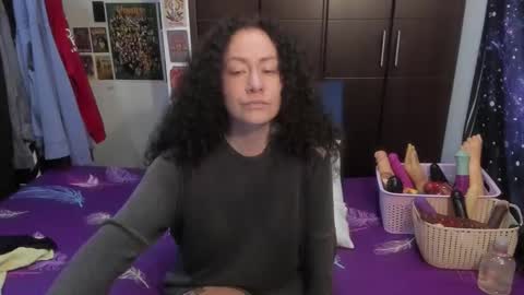  Wen  online show from January 14, 8:39 pm