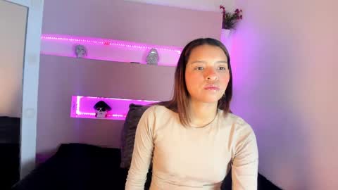 laura_serena online show from April 8, 3:48 pm