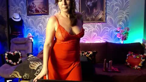 Laura online show from January 30, 5:17 pm