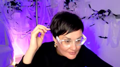 Snapshot of lauradavidsons chatting on October 16, 6:29 pm lauradavidsons online show from October 16, 6:29 pm