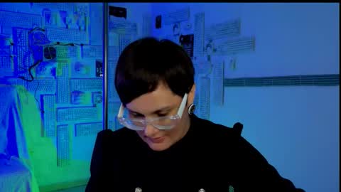 Snapshot of lauradavidsons chatting on October 5, 4:03 pm lauradavidsons online show from October 5, 4:03 pm