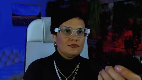 Snapshot of lauradavidsons chatting on September 18, 12:31 pm lauradavidsons online show from September 18, 12:31 pm