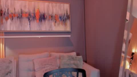 Snapshot of laurah_hill chatting on September 23, 12:10 pm Lau online show from September 23, 12:10 pm