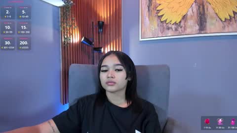 Snapshot of laurah_hill chatting on October 18, 1:26 pm Lau online show from October 18, 1:26 pm