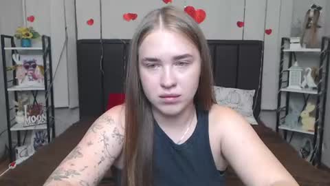 LauraHlot online show from July 9, 5:17 pm