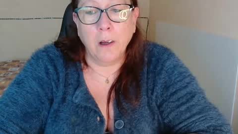 laureanne online show from March 10, 10:18 am