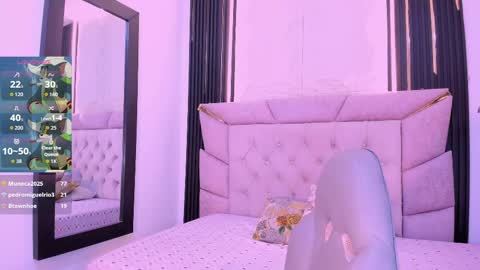Snapshot of laurem_paulette chatting on September 9, 8:09 pm Laurem online show from September 9, 8:09 pm