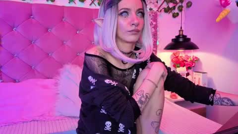 Lauren evans9 online show from March 29, 9:00 am