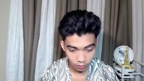 laurence_cuttieguyhere online show from March 13, 6:11 pm