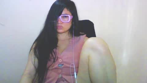 onlyfan laureng7 - 7 laureng2 online show from March 29, 5:36 pm
