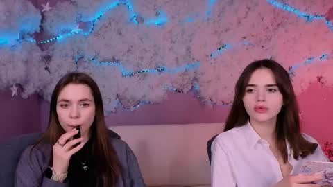 Laure online show from March 28, 10:38 am