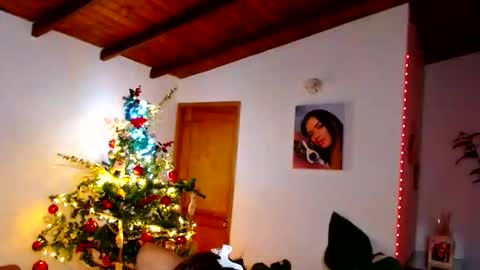 marcela online show from December 22, 5:58 am