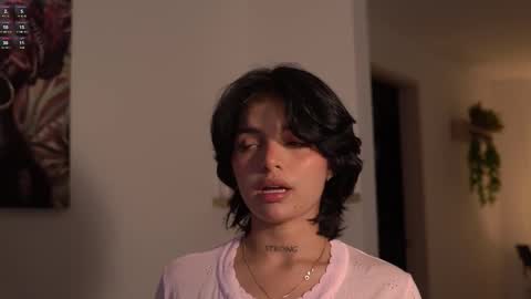 laurita_4 online show from March 19, 1:38 pm