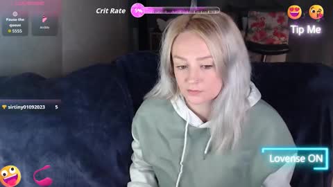 Lauryn Roxx online show from November 14, 12:02 am