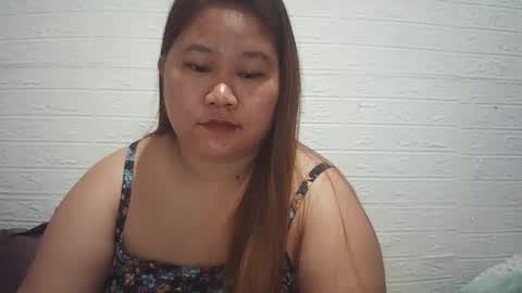 lavalyn214 online show from March 19, 12:05 am