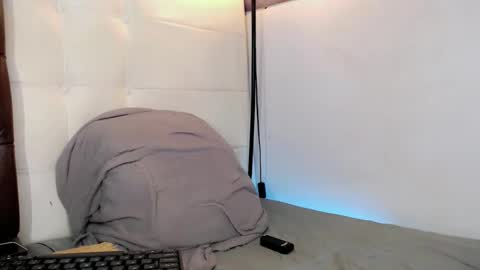 ximena online show from September 16, 8:01 pm