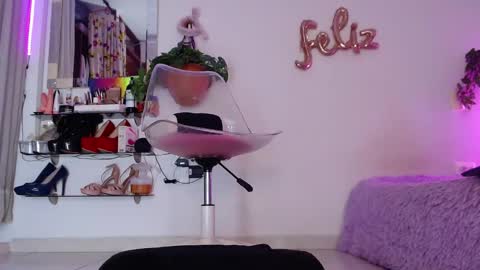 Cristina online show from November 12, 1:08 am