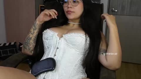 Mara online show from September 29, 1:15 am