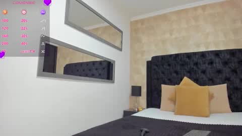 Layla Mackenzie  online show from February 21, 10:18 am