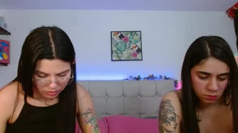 Lia and Rachel online show from February 2, 2:20 am