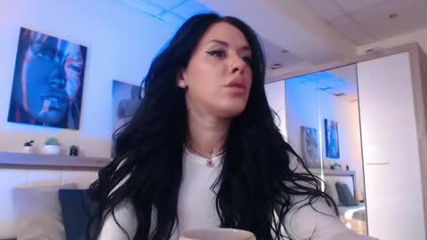 Snapshot of laylacruz chatting on March 5, 5:40 am laylacruz online show from March 5, 5:40 am
