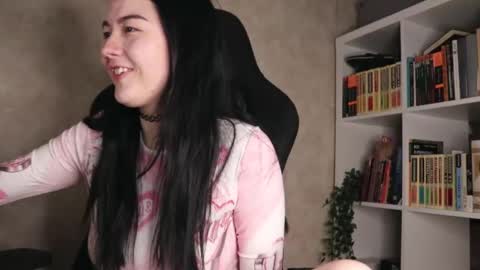 Lisa online show from October 18, 4:27 am