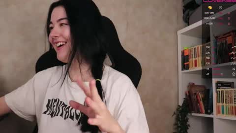 Lisa online show from September 25, 4:08 am