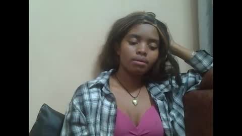 lea96546 online show from October 2, 6:28 pm