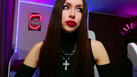 lea_loon online show from May 23, 10:55 am