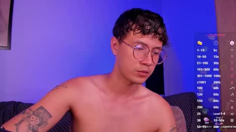 leaneseb online show from January 10, 11:32 pm