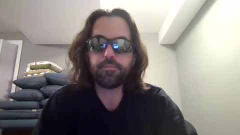 leapen4 online show from February 3, 5:05 am