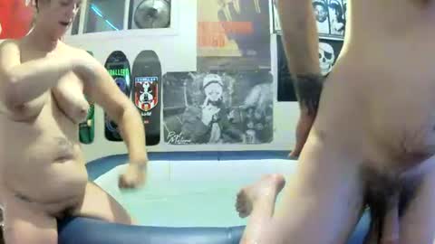 Snapshot of leatherluvefuck chatting on October 4, 2:20 am kinky dirty fuck online show from October 4, 2:20 am