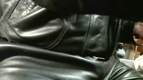 Leathermotocross online show from April 2, 5:53 pm