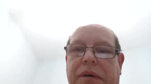 leatherpants68 online show from March 16, 11:20 pm