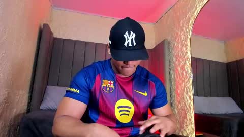 Snapshot of lebron_james25 chatting on September 30, 11:10 am LEBRON online show from September 30, 11:10 am