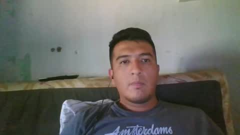 leche_dura122 online show from January 19, 7:04 pm