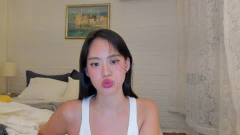 lee_chang online show from June 21, 8:04 pm