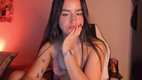 leejhonsonnn online show from February 11, 2:57 am