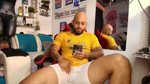 leenar_key online show from February 5, 3:15 pm