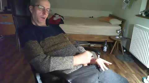 Dave online show from February 27, 6:20 pm