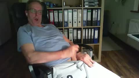 Dave online show from November 30, 11:23 pm