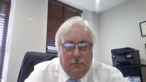 legaleagle60 online show from November 25, 7:01 pm