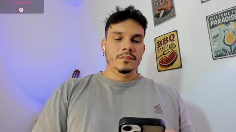 Alejandro online show from February 5, 2:59 am