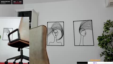 Elle  online show from February 28, 1:25 pm