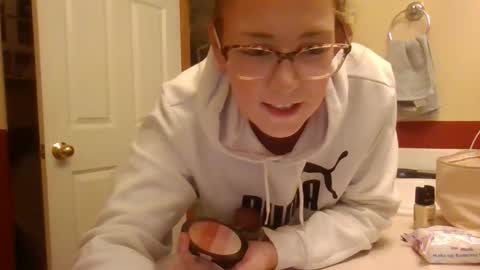 taylor babe1 online show from October 18, 4:05 am