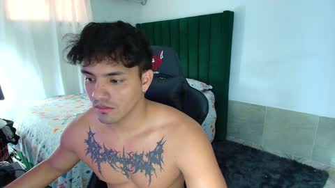  Lei  online show from March 29, 8:21 pm