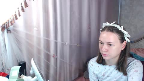 leila_bambi online show from June 28, 3:08 pm